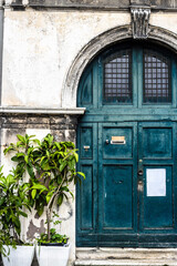 Fototapeta na wymiar Beautiful door in Venice