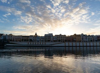 Atardecer en el rio Guadalquivir