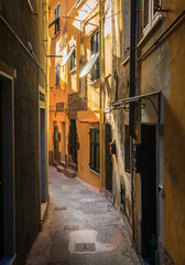 Fototapeta na wymiar Quiet street in Vernazza