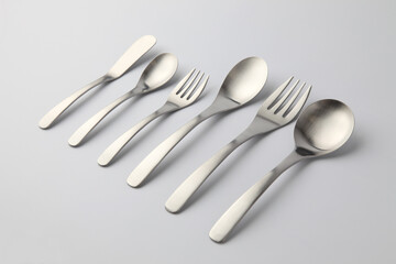 ステンレス製 スプーン フォーク カトラリー 白背景