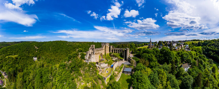Drone shot of Burg Hohenstein, Bad Schwalbach, Rheingau-Taunus-Kreis, Hesse on sunny day, Germany