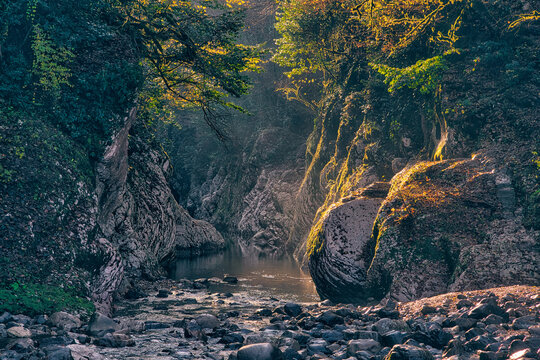 Khosta&not;&dagger;River flowing between rocks in Devils Gate canyon