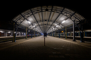 Long exposure shot of an empty train platform