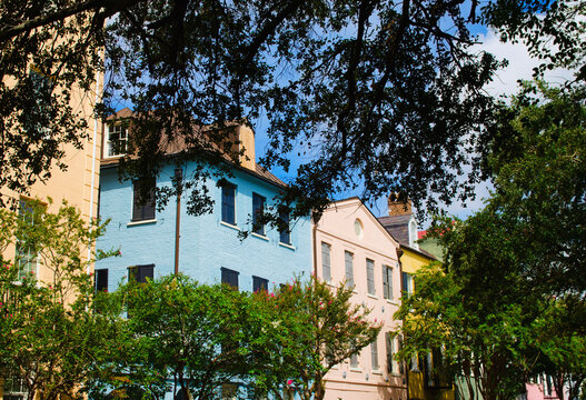 USA, South Carolina, Charleston, Rainbow Row, Bay Street, Houses in residential district