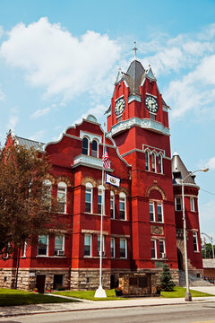 USA, West Virginia, Parsons, Facade Of Old Courthouse