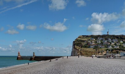 plage et port de Fécamp en Normandie