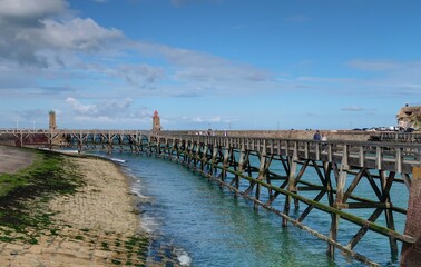 Fototapeta na wymiar plage et port de Fécamp en Normandie