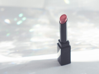 リップメイクの赤い口紅・化粧品