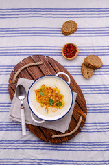 Vegetable cream soup with beans