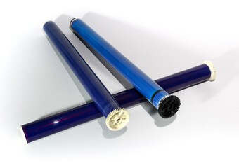 The old photosensitive drums of laser printers and copiers are consumables used for copiers in the...