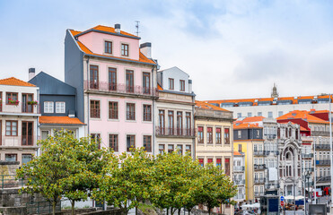 Fototapeta na wymiar Colorful houses on the street of Porto, Portugal