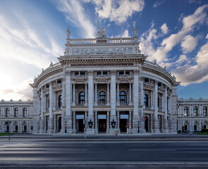 Fototapeta na wymiar famous Burgtheater in Vienna, Austria