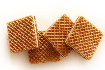 Crispy wafers with chocolate and hazelnut cream