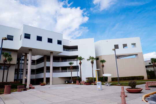 Beautiful Campus Of Hillsborough Community College, Dale Mabry