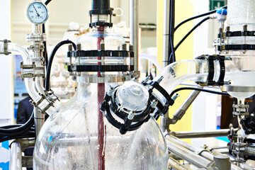 Industrial chemical glass reactor
