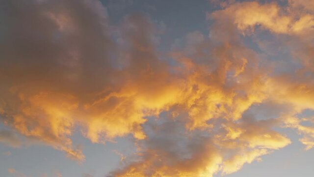 Time lapse of heavenly cloud afterglow over Death Valley in California