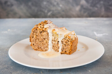 crunchy banana bread with cinnamon