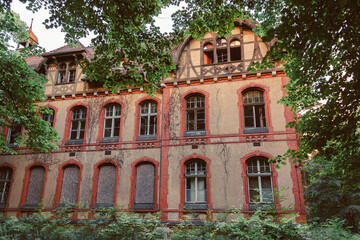 Beelitz - 25 mei 2012: verlaten ziekenhuis en sanatorium Beelitz Heilstatten in de buurt van Berlijn, Beelitz, Duitsland
