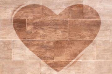 Fondo de pared de ladrillo abstracto con corazón de amor para poner frases o usar como papel tapiz en páginas web