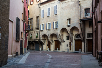 Fototapeta na wymiar Old street in Bologna, Italy