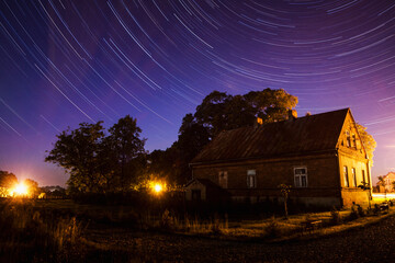 house at night © Sieku Photo