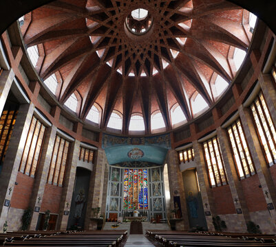 Iglesia de la Virgen Grande, Torrelavega, Cantabria