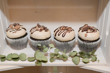 Wedding dessert table cupcake