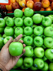 green apples