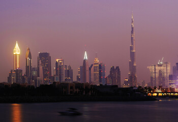 Obraz premium city skyline at night