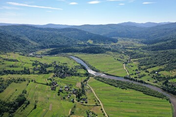 Naklejka premium mountains, river, village, Lastivka village, travel, nature, greenery, trees 