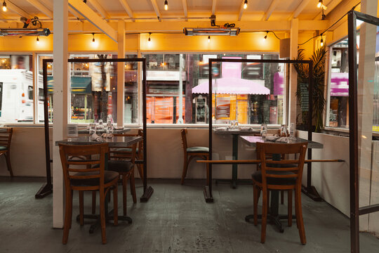 Restaurant Sidewalk Set Up Patio During Pandemic