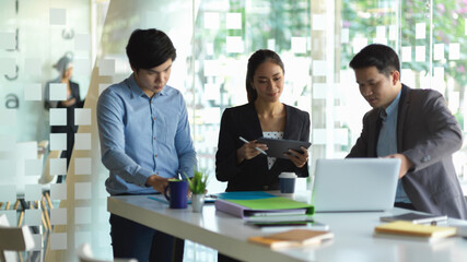 Business team meeting on their business strategy in meeting room