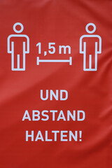 Maske, Maskenpflicht, Mundnasenschutz, Corona, Abstand, Lockdown, öffentlich