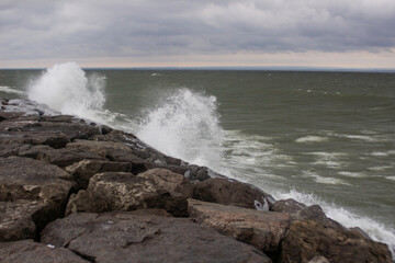 Crashing Waves