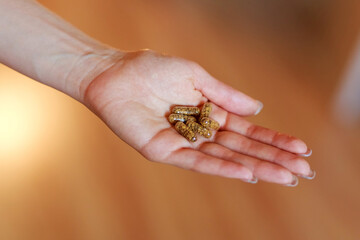 Homeopathic pills with bee pollen