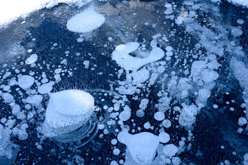 糠平湖のアイスバブル