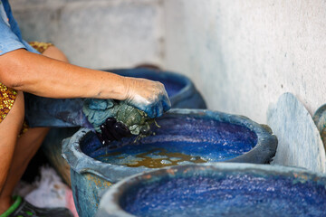 Natural Cloth Dyeing,Process dye fabric indigo color.