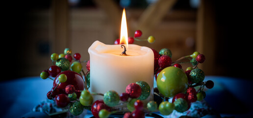 Single Christmas Candle - vignetting