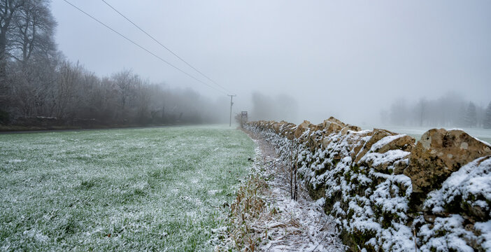 Snow scene on the Cotswold Edge, Wotton Under Edge, Gloucestershire, England, United Kinhdom