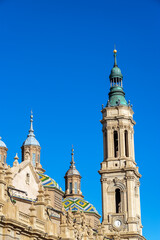 Fototapeta na wymiar Zaragoza Basilica Tower