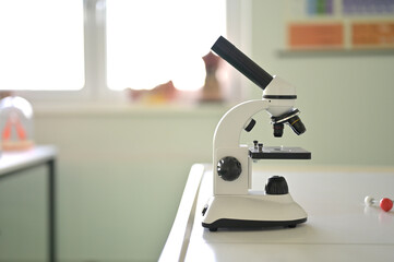 Mikroskop Labor Untersuchung Corona Gesundheitswesen Forschung