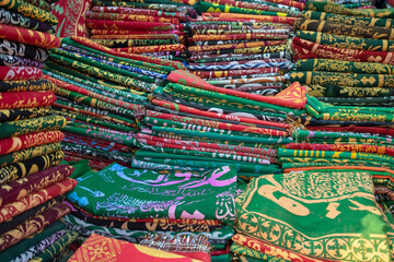 traditional chader for Darbar