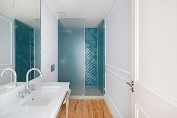 Modern bathroom with mirror 