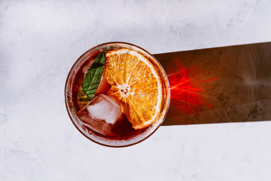 vermut
drink
cocktail
negroni
