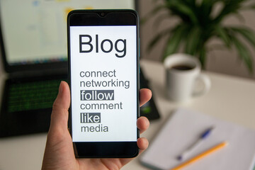 blogging as a new profession at home during the coronavirus using the phone