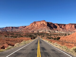 Road to the red mountains