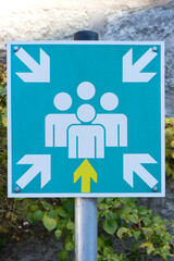Schild für Treffpunkt oder Sammelplatz