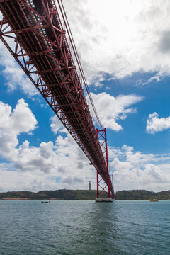 Picture of the famous bridge that cross the Tajo river in Lisbon, Portugal.
