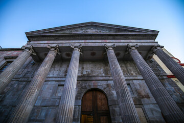 Naklejka premium Iglesia en Queretaro, Mexico, arquitectura en su esplendor