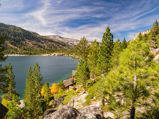 Sunny view of the beautiful landscape around Echo Lake